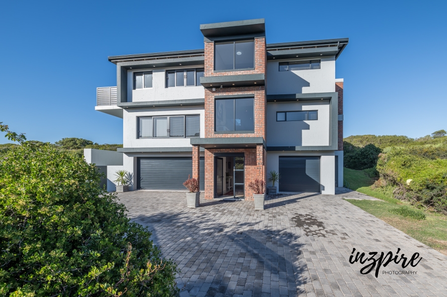 4 Bedroom Property for Sale in Dana Bay Western Cape